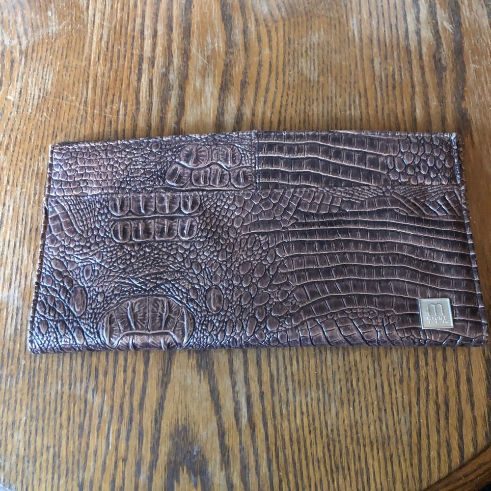 Miche shell. 11.5 x6in